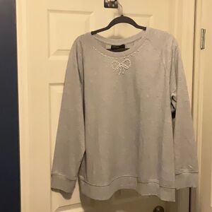 Lane Bryant Sweatshirt Size: 18/20. Light gray w/White Faux Pearl Design. New.